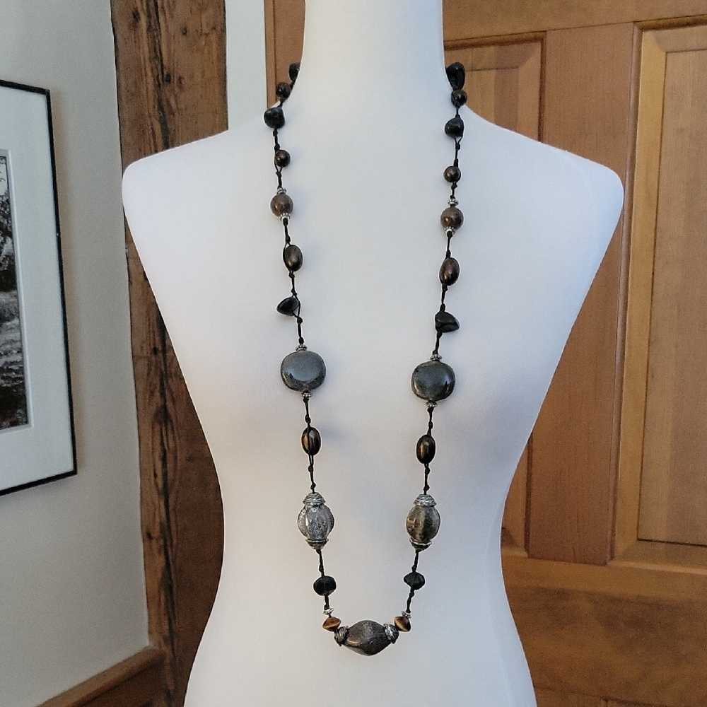 HANDKNOTTED POTTERY BEADED NECKLACE